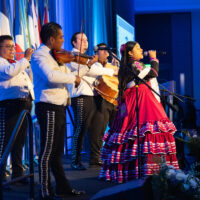 091026-Hispanic Heritage Gala 009